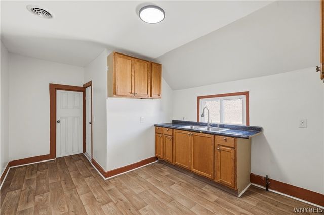674 Jefferson Avenue, Buffalo, NY 14204