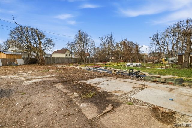 674 Jefferson Avenue, Buffalo, NY 14204