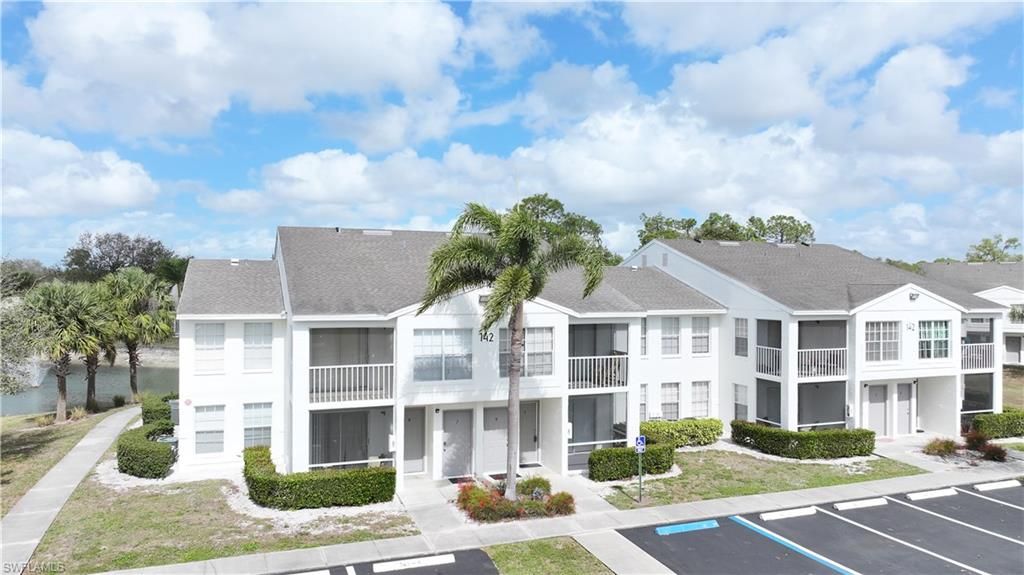 142 Santa Clara DR 5, NAPLES, FL 34104 — exterior