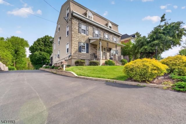 319 Center St 2, Phillipsburg Town, NJ 08865