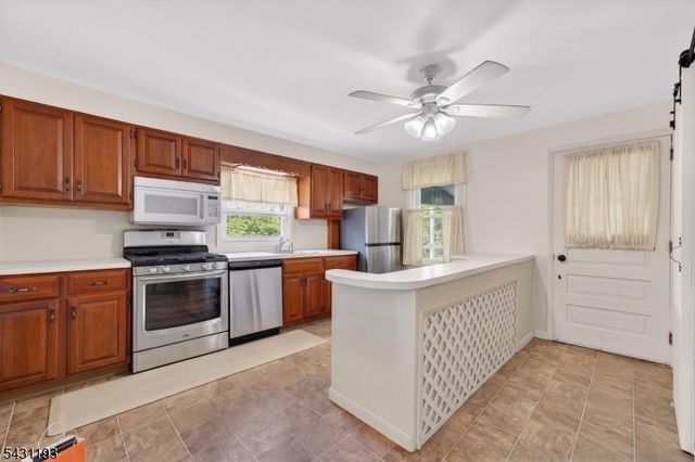 319 Center St 2, Phillipsburg Town, NJ 08865