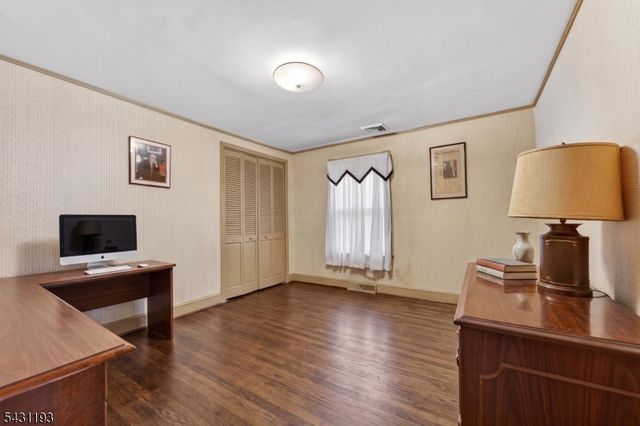 319 Center St 2, Phillipsburg Town, NJ 08865