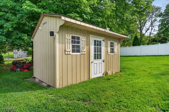 319 Center St 2, Phillipsburg Town, NJ 08865