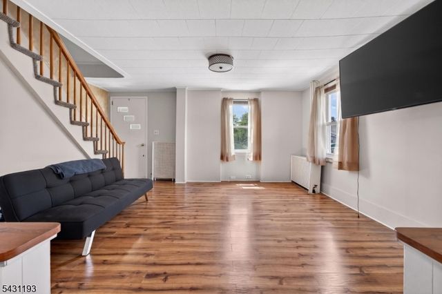 319 Center St 2, Phillipsburg Town, NJ 08865