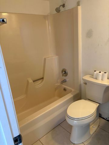 825 Center Street 49d, Jupiter, FL 33458