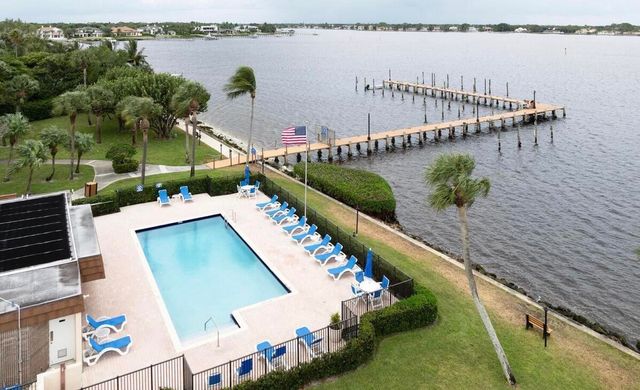 825 Center Street 49d, Jupiter, FL 33458