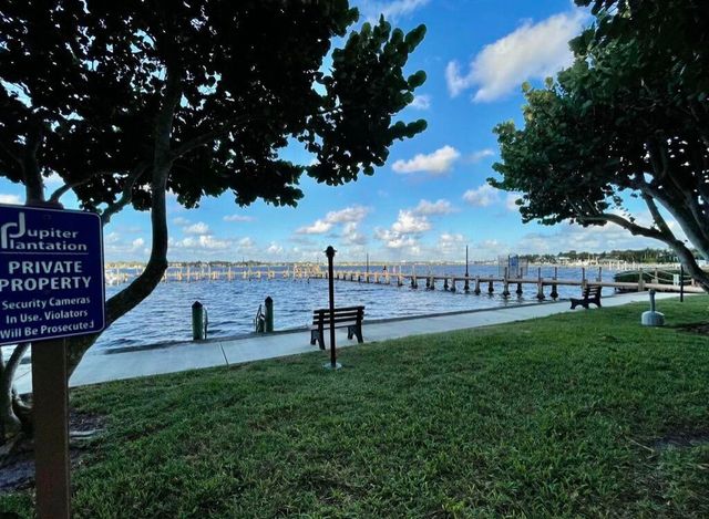 825 Center Street 49d, Jupiter, FL 33458