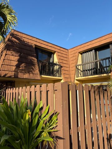 825 Center Street 49d, Jupiter, FL 33458