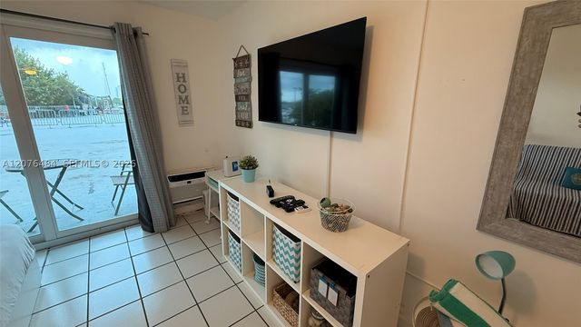 7904 West Dr 107, North Bay Village, FL 33141