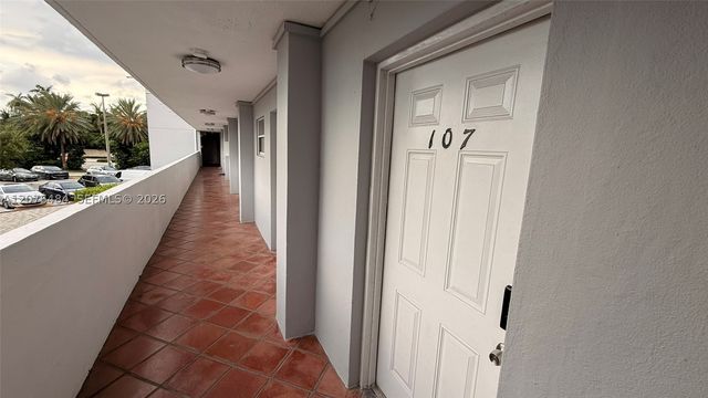 7904 West Dr 107, North Bay Village, FL 33141