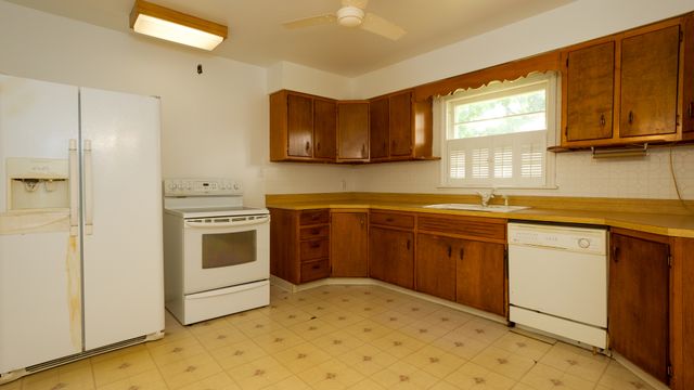 425 N Main, Lombard, IL 60148