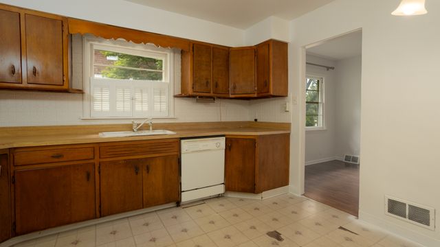 425 N Main, Lombard, IL 60148