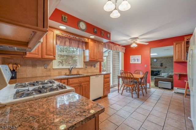 5 Ashlyn Rd, Parsippany-troy Hills Twp., NJ 07054