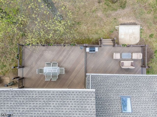 5 Ashlyn Rd, Parsippany-troy Hills Twp., NJ 07054