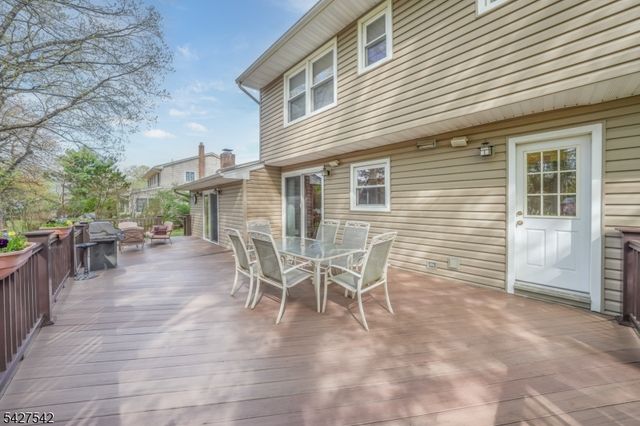 5 Ashlyn Rd, Parsippany-troy Hills Twp., NJ 07054