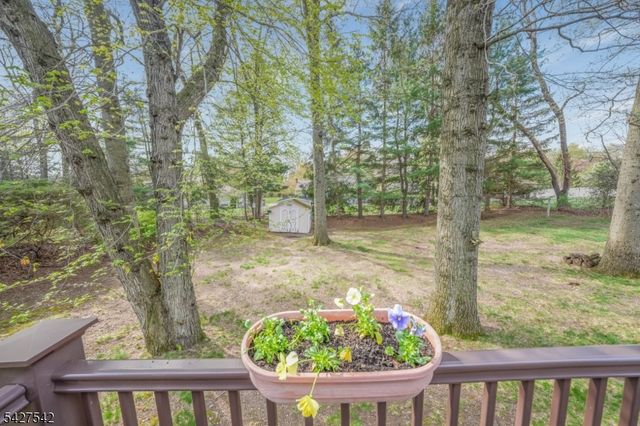 5 Ashlyn Rd, Parsippany-troy Hills Twp., NJ 07054