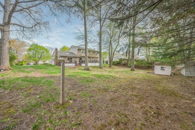 5 Ashlyn Rd, Parsippany-troy Hills Twp., NJ 07054