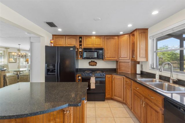 2823 POST ROAD, Sarasota, FL 34231