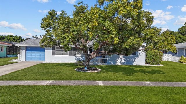 2823 POST ROAD, Sarasota, FL 34231