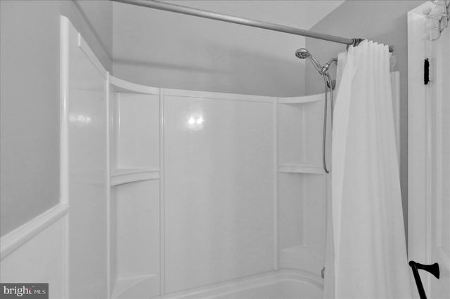 136 REYNOLDS AVE, Pottstown, PA 19464