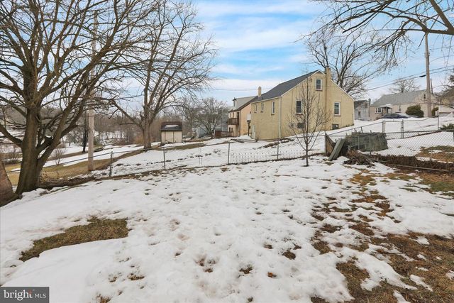 136 REYNOLDS AVE, Pottstown, PA 19464