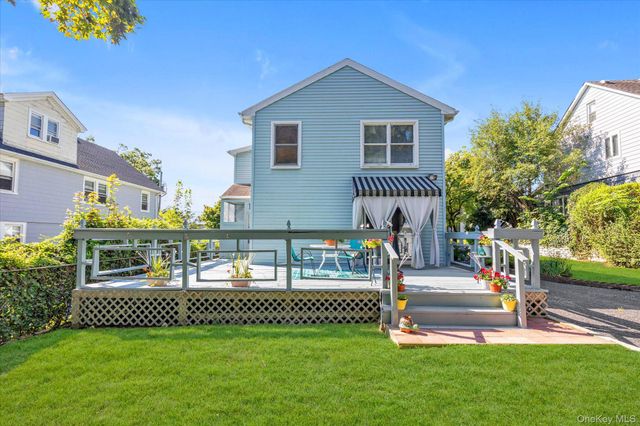 265 Schenck Avenue, Great Neck, NY 11021