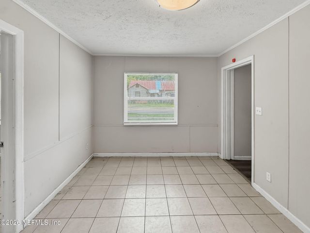 326 CAHOON Road S, Jacksonville, FL 32220