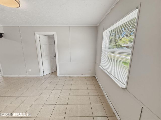 326 CAHOON Road S, Jacksonville, FL 32220