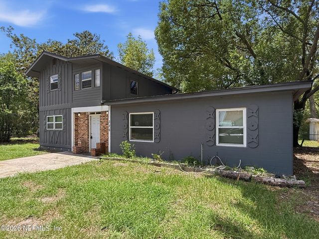 326 CAHOON Road S, Jacksonville, FL 32220
