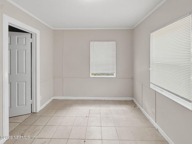 326 CAHOON Road S, Jacksonville, FL 32220