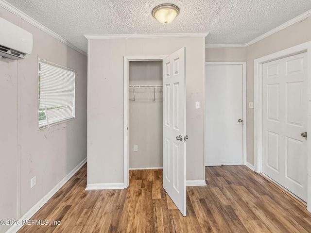 326 CAHOON Road S, Jacksonville, FL 32220