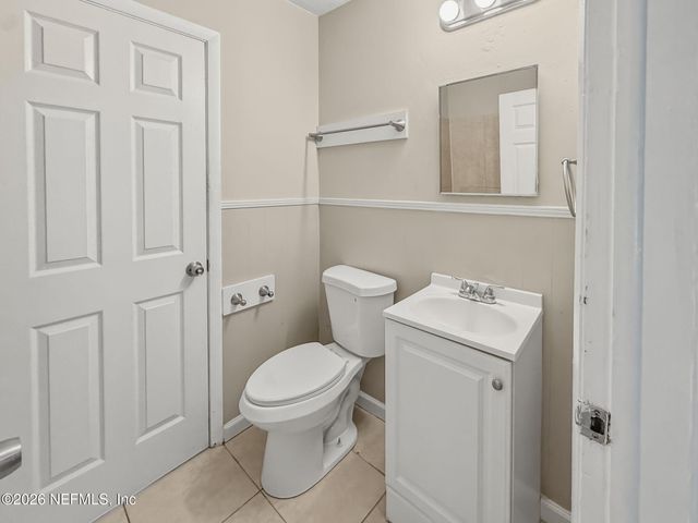 326 CAHOON Road S, Jacksonville, FL 32220