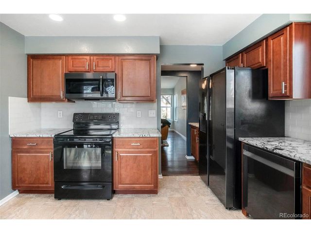 7505 Chase St, Arvada, CO 80003