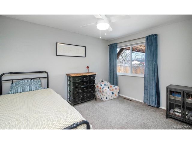 7505 Chase St, Arvada, CO 80003