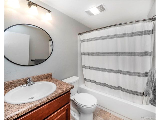 7505 Chase St, Arvada, CO 80003