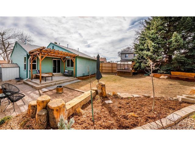7505 Chase St, Arvada, CO 80003
