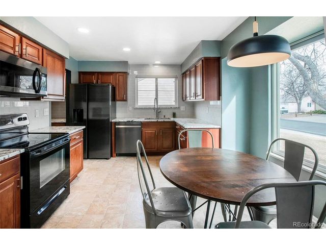 7505 Chase St, Arvada, CO 80003