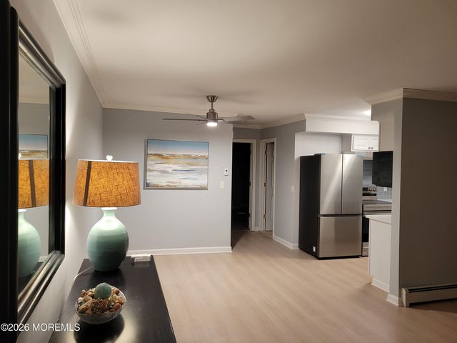 81 Wharfside Drive, Monmouth Beach, NJ 07750