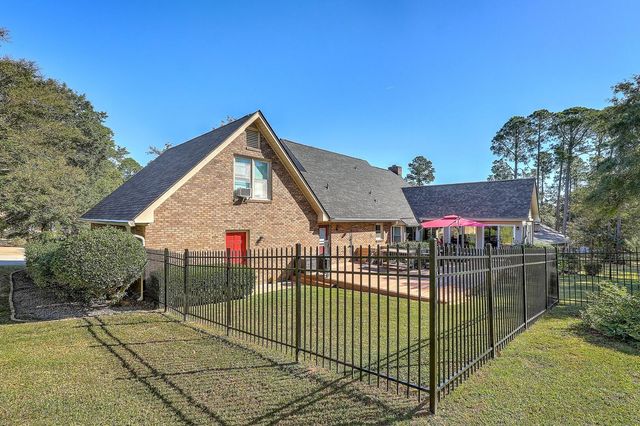 106 Santee Cooper Annex, Santee, SC 29142