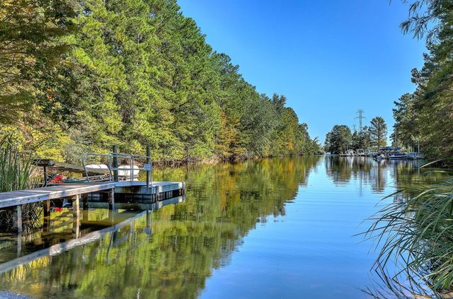 106 Santee Cooper Annex, Santee, SC 29142