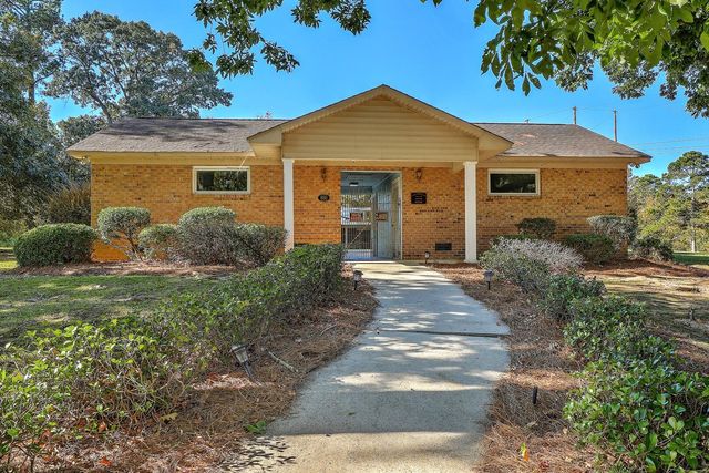 106 Santee Cooper Annex, Santee, SC 29142