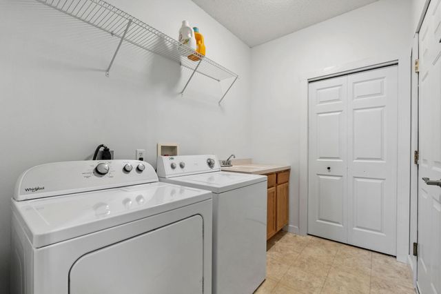 13761 Dorothy Drive, Rogers, MN 55374