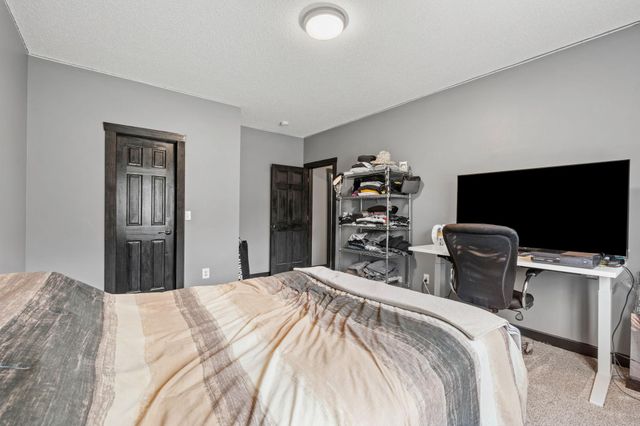 13761 Dorothy Drive, Rogers, MN 55374