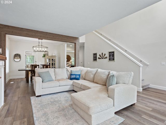 17156 Se MACANUDO St, Damascus, OR 97089