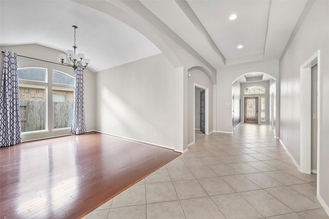 2886 Woodland Glen Lane, Conroe, TX 77385