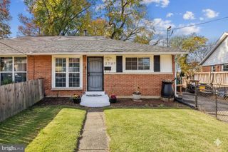 2707 BELLBROOK ST, Temple Hills, MD 20748