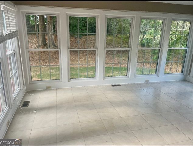 1607 SE Ellington Road, Conyers, GA 30013