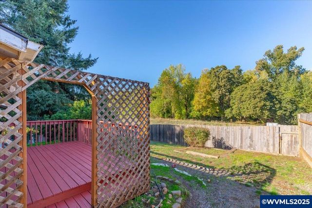 4626 7th Av SE, Salem, OR 97302