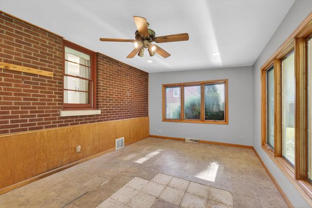 1817 81st STREET, Kenosha, WI 53143