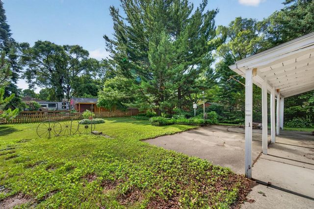 1817 81st STREET, Kenosha, WI 53143